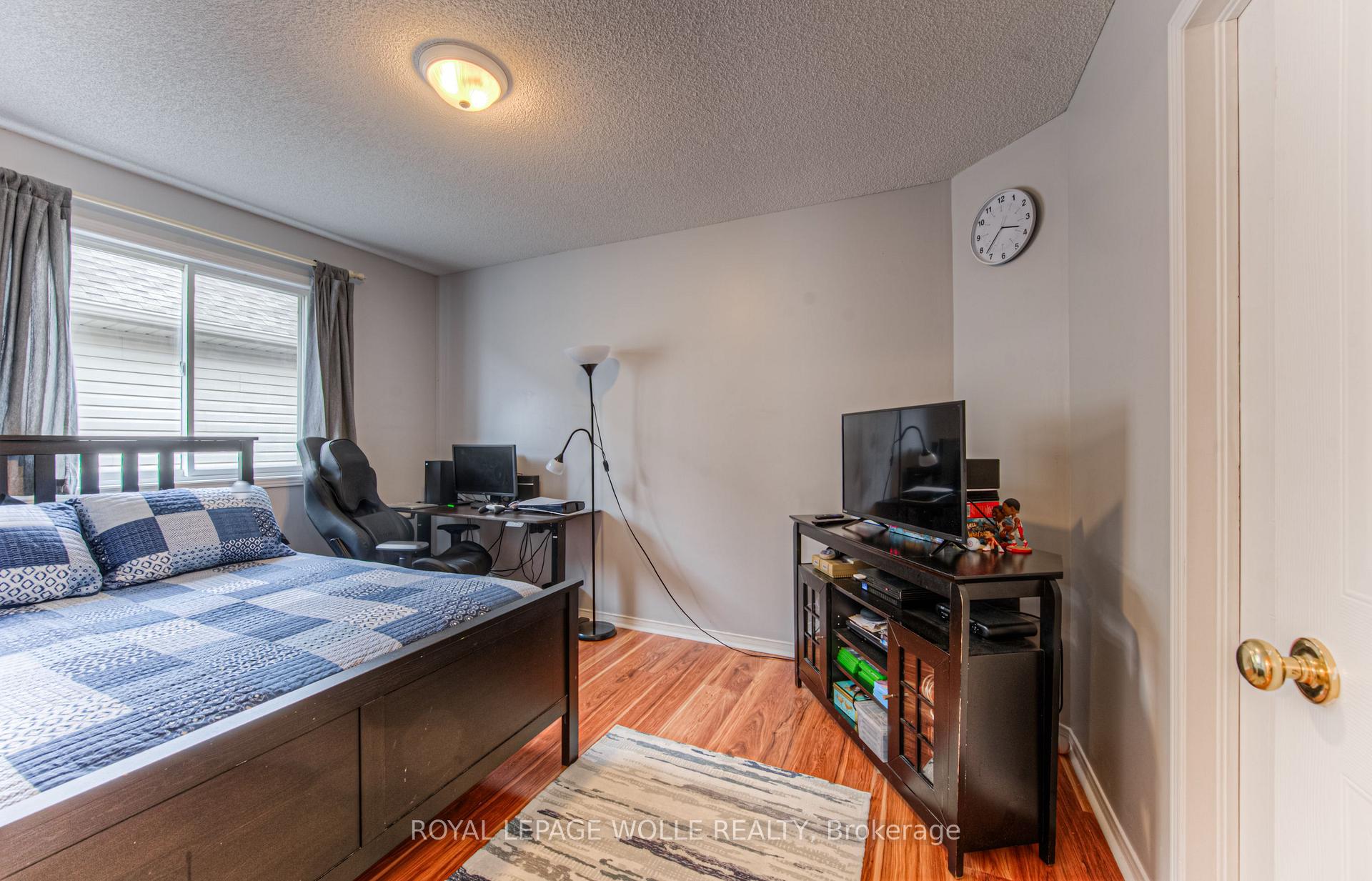 Photo 27 of 732 Grand Banks Drive, Waterloo — HOMEH
