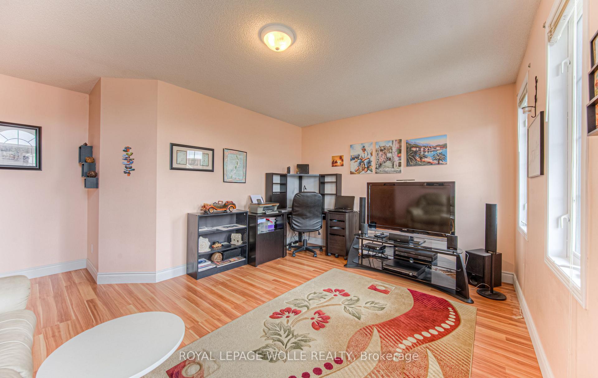 Photo 30 of 732 Grand Banks Drive, Waterloo — HOMEH