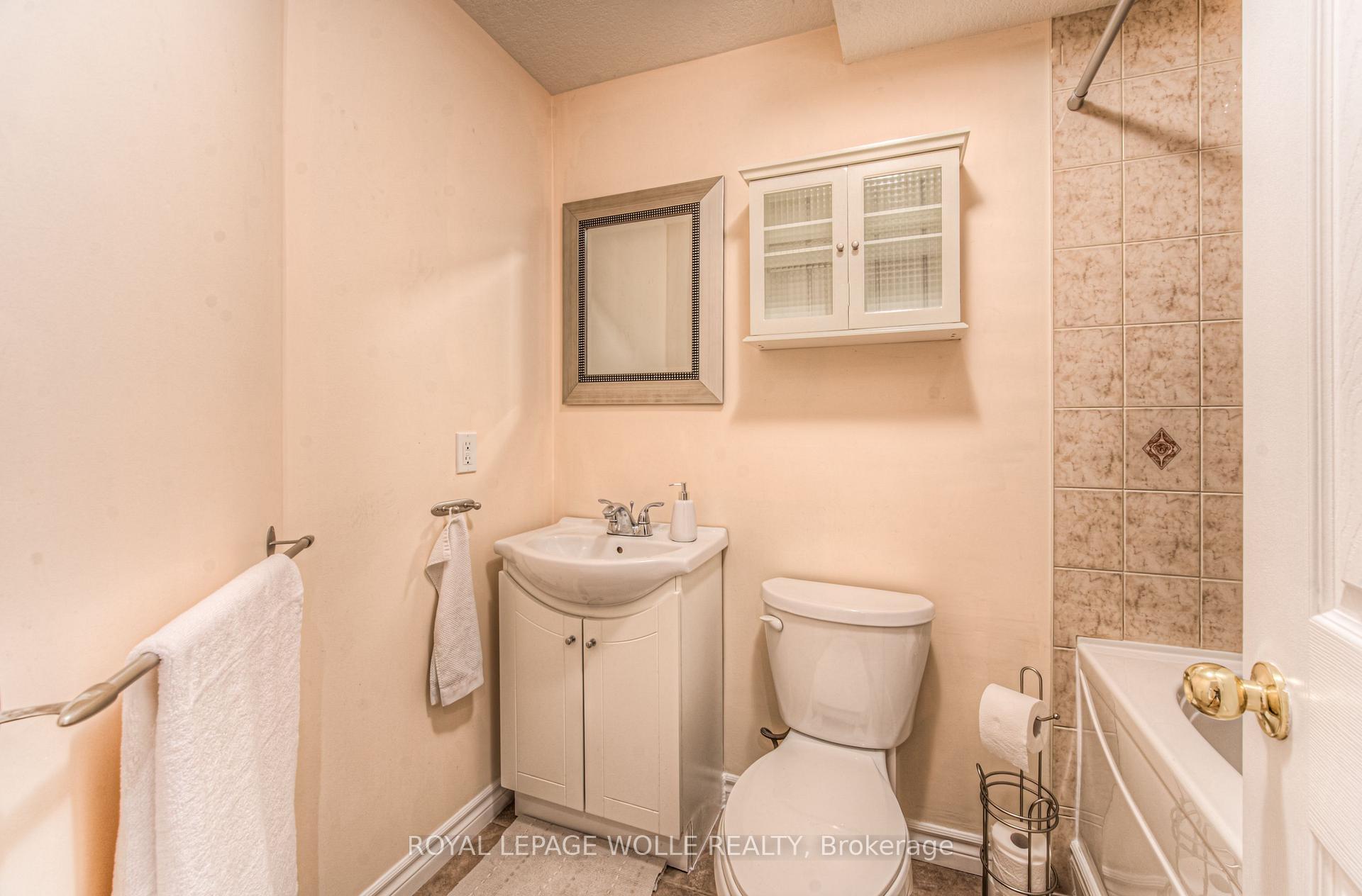 Photo 32 of 732 Grand Banks Drive, Waterloo — HOMEH
