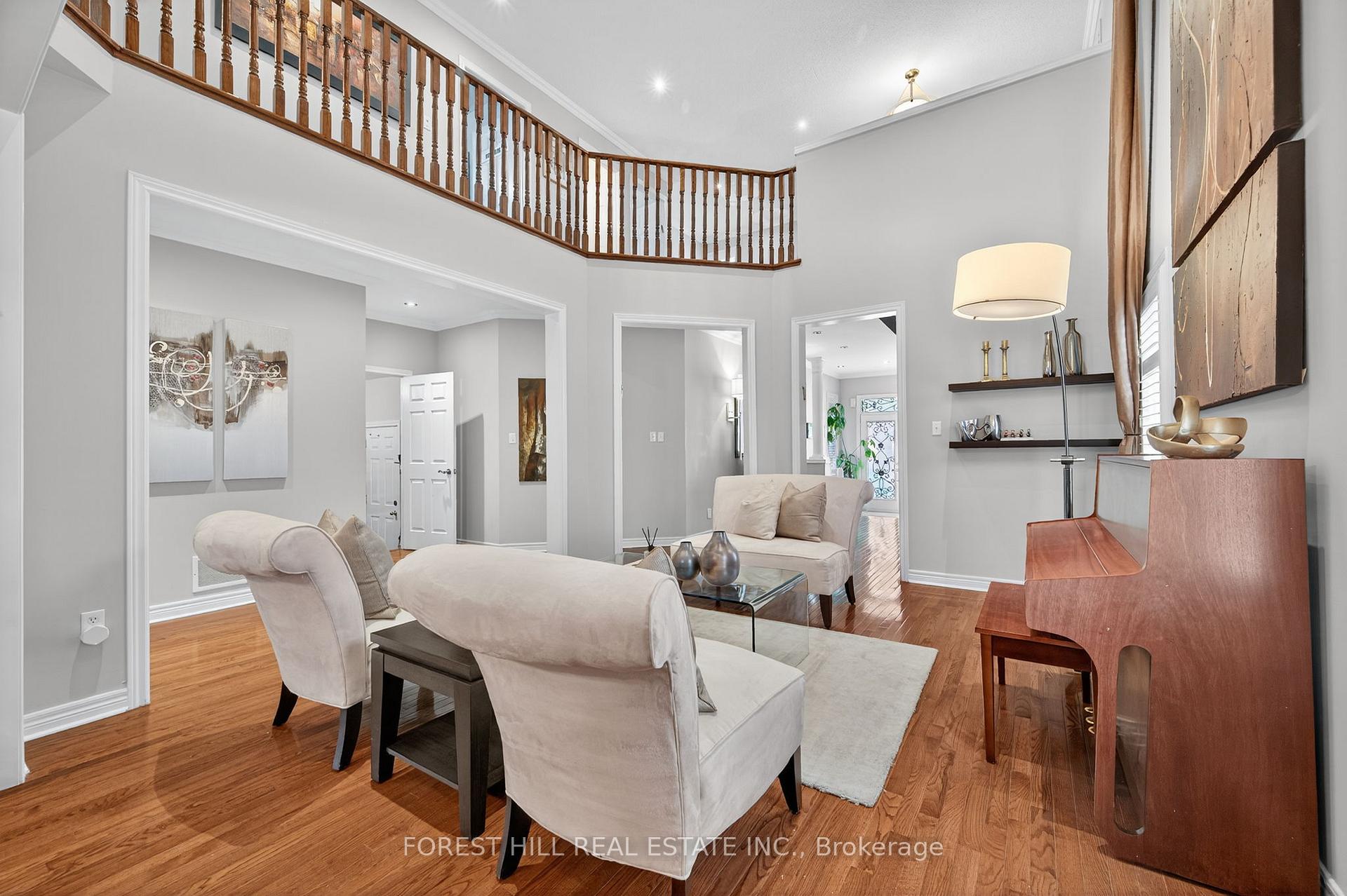 Photo 5 of 271 Autumn Hill Boulevard, Vaughan, Patterson — HOMEH