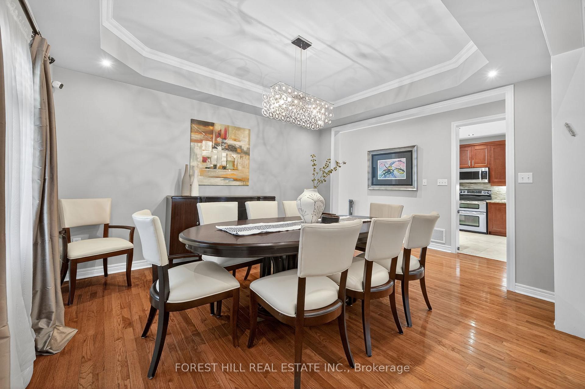 Photo 6 of 271 Autumn Hill Boulevard, Vaughan, Patterson — HOMEH