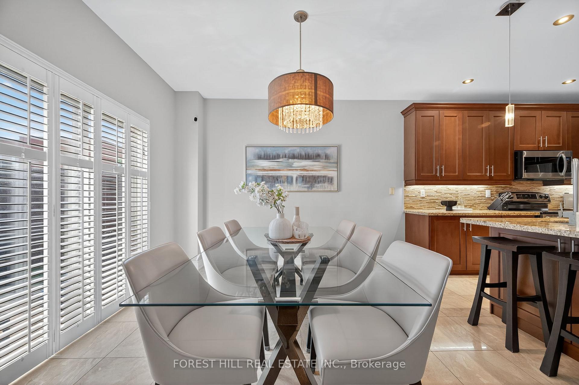 Photo 18 of 271 Autumn Hill Boulevard, Vaughan, Patterson — HOMEH