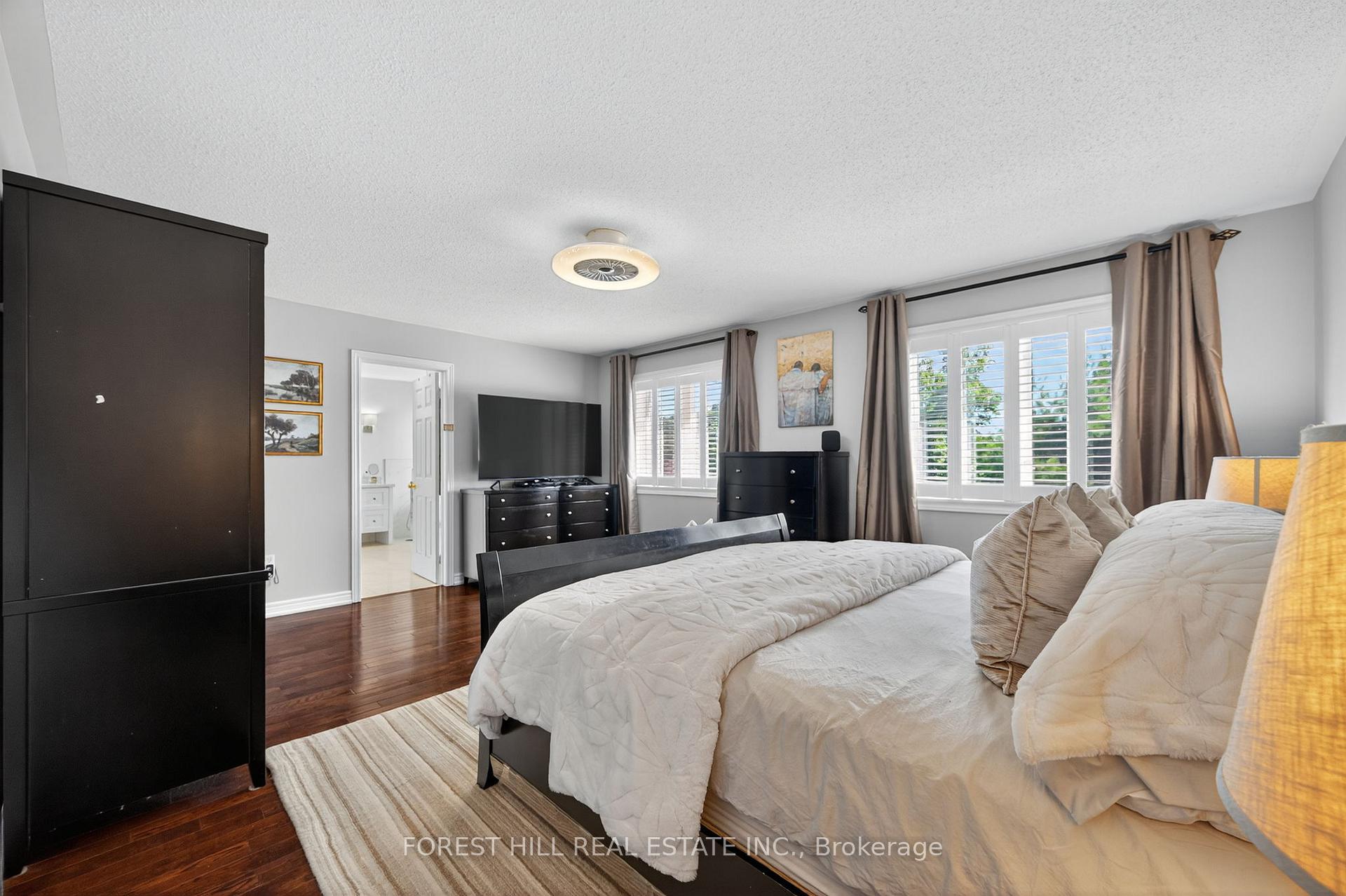Photo 24 of 271 Autumn Hill Boulevard, Vaughan, Patterson — HOMEH