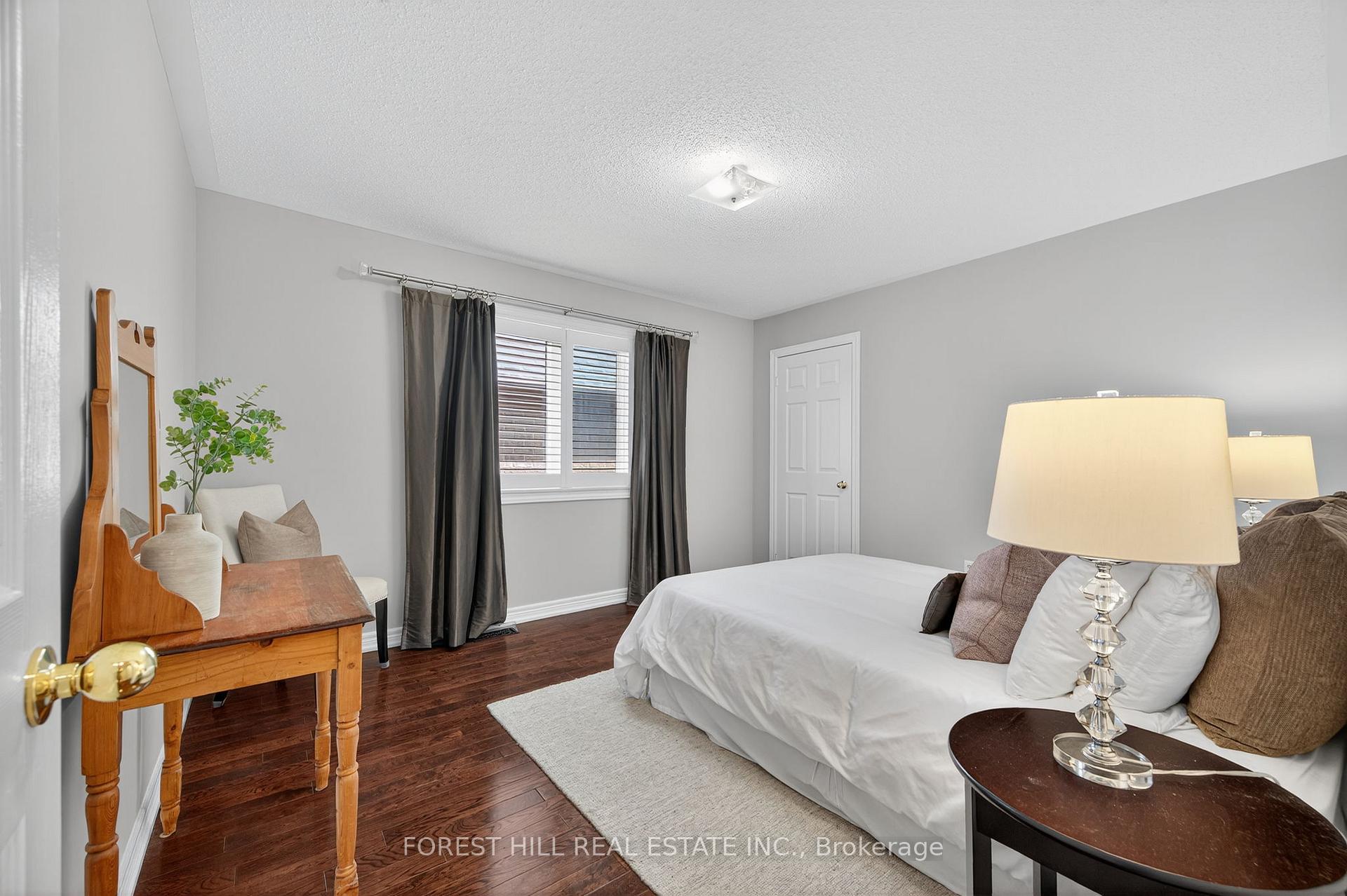 Photo 28 of 271 Autumn Hill Boulevard, Vaughan, Patterson — HOMEH