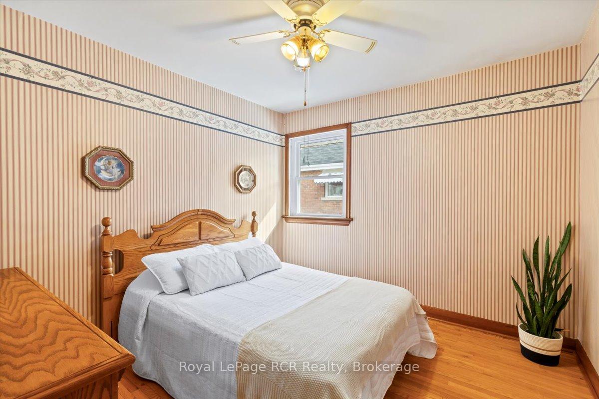Photo 11 of 185 Saddler Street E, West Grey — HOMEH