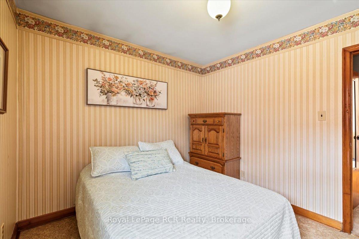 Photo 14 of 185 Saddler Street E, West Grey — HOMEH