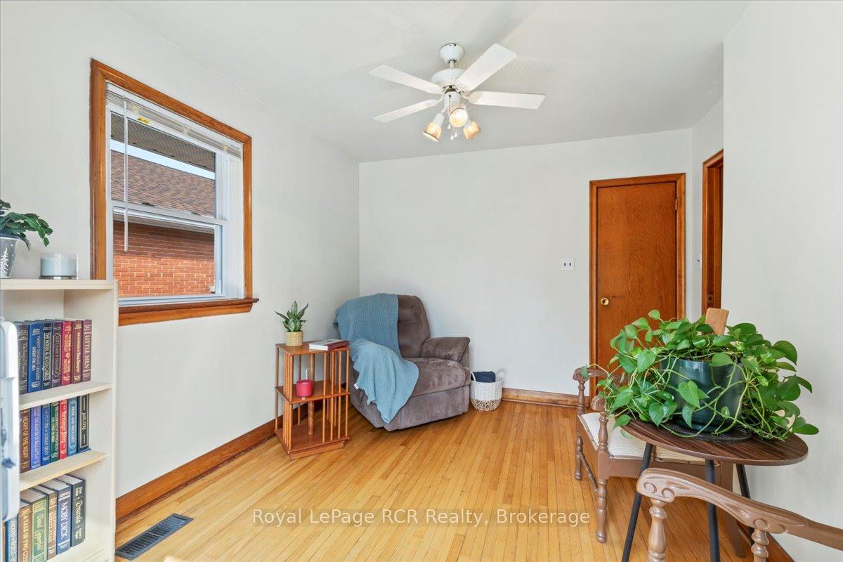 Photo 16 of 185 Saddler Street E, West Grey — HOMEH