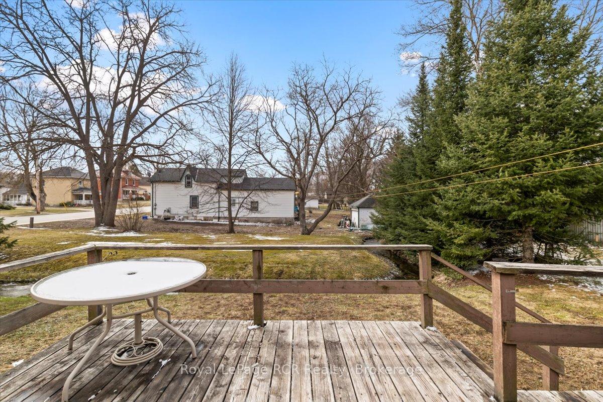 Photo 24 of 185 Saddler Street E, West Grey — HOMEH