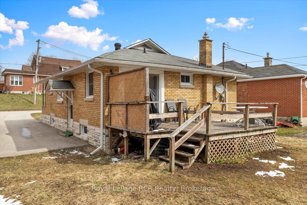 Photo 27 of 185 Saddler Street E, West Grey — HOMEH