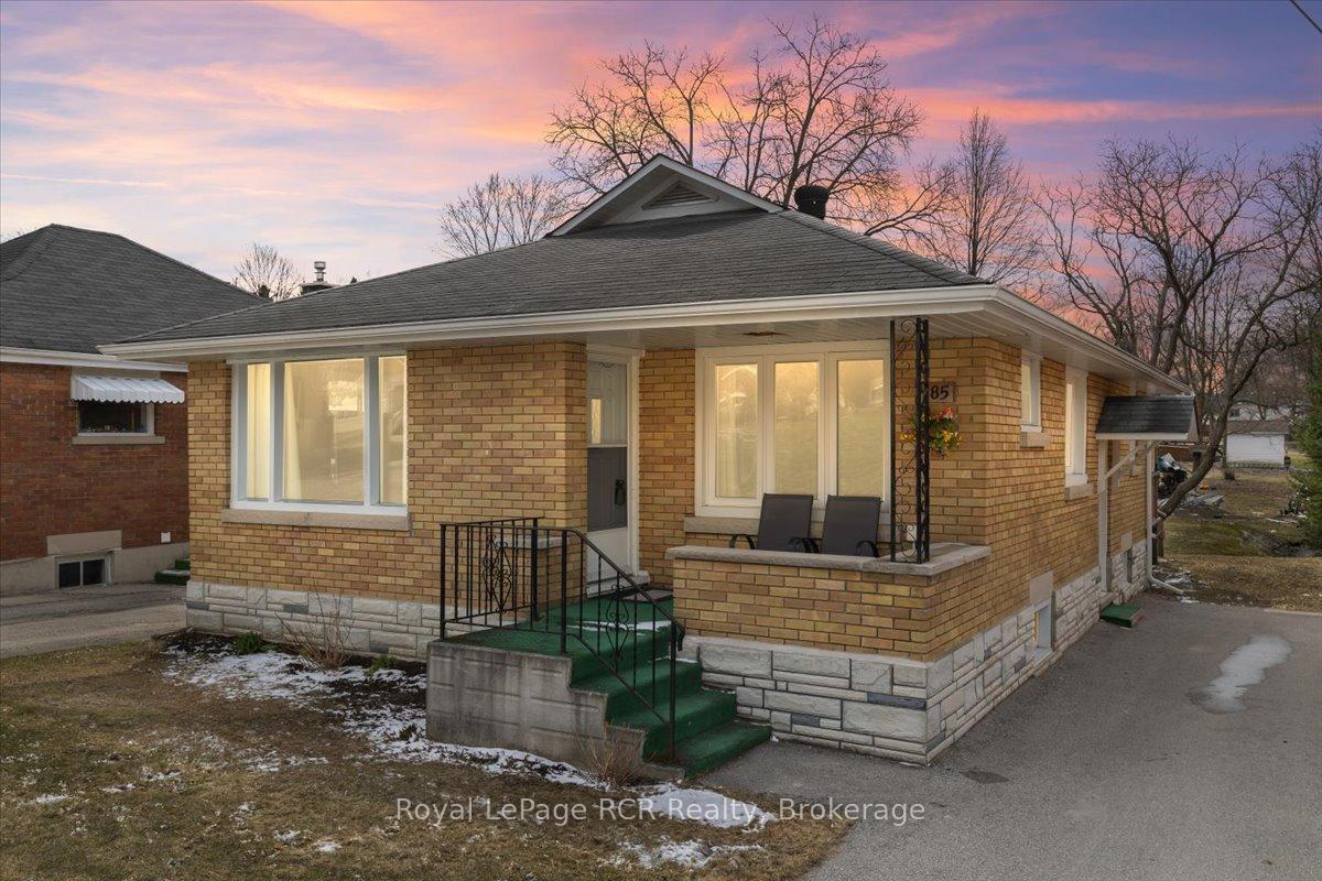 Photo 31 of 185 Saddler Street E, West Grey — HOMEH
