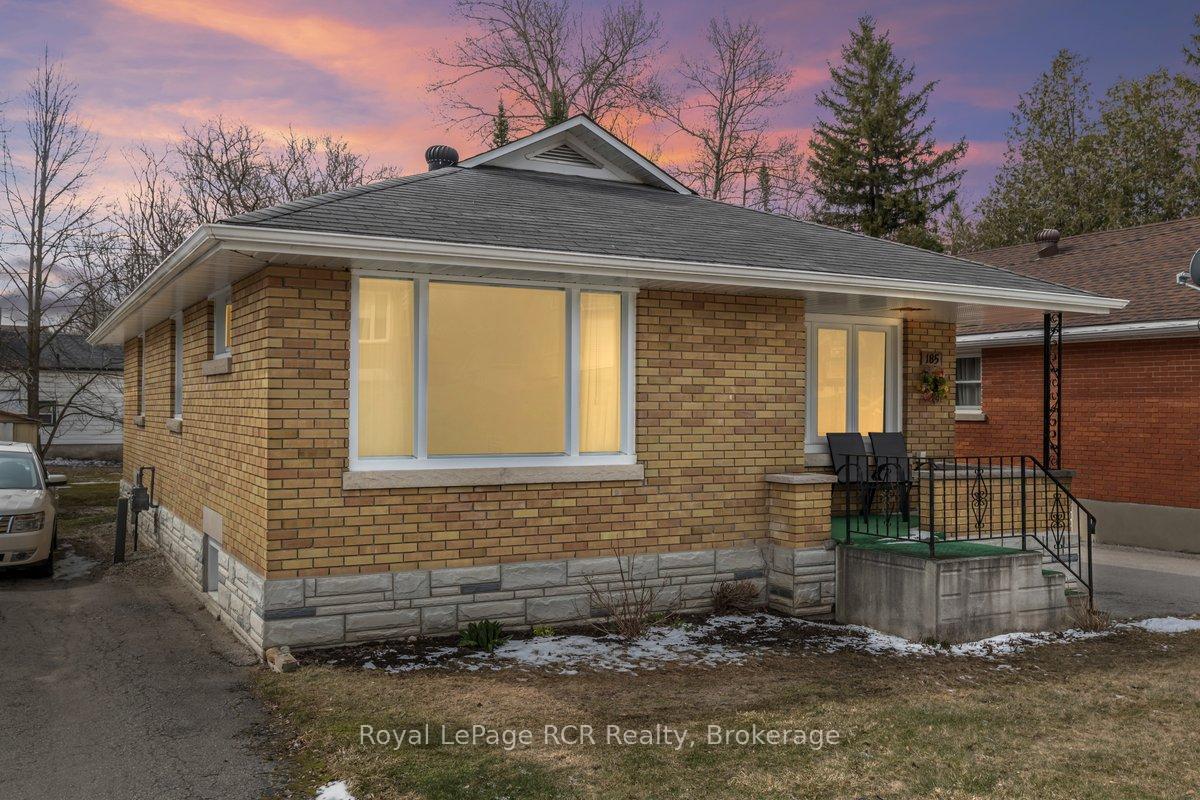 Photo 33 of 185 Saddler Street E, West Grey — HOMEH