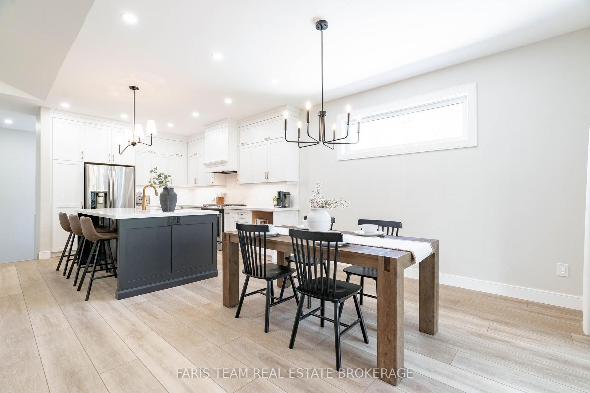Photo 14 of 23 49th Street S, Wasaga Beach — HOMEH
