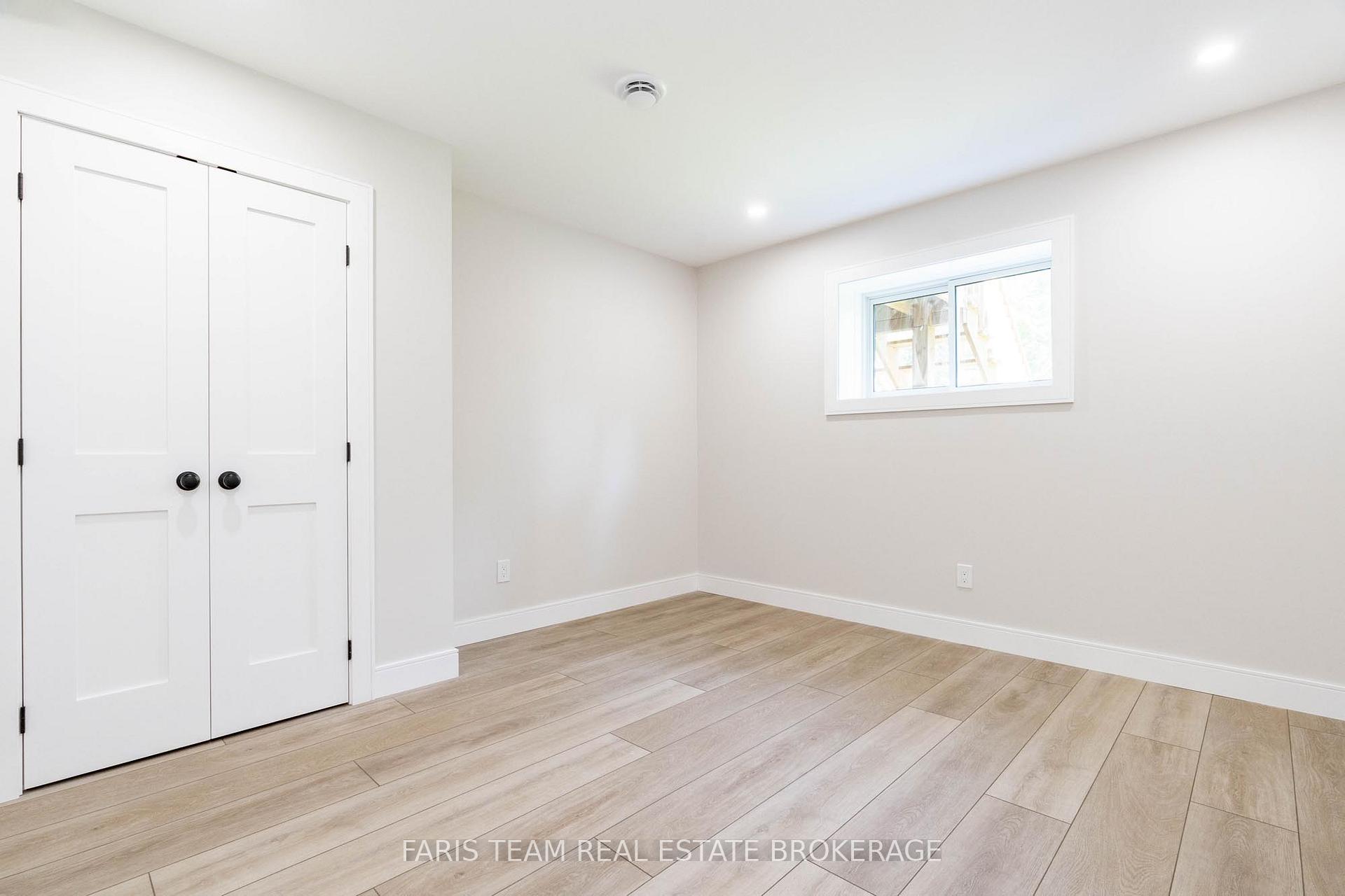 Photo 32 of 23 49th Street S, Wasaga Beach — HOMEH