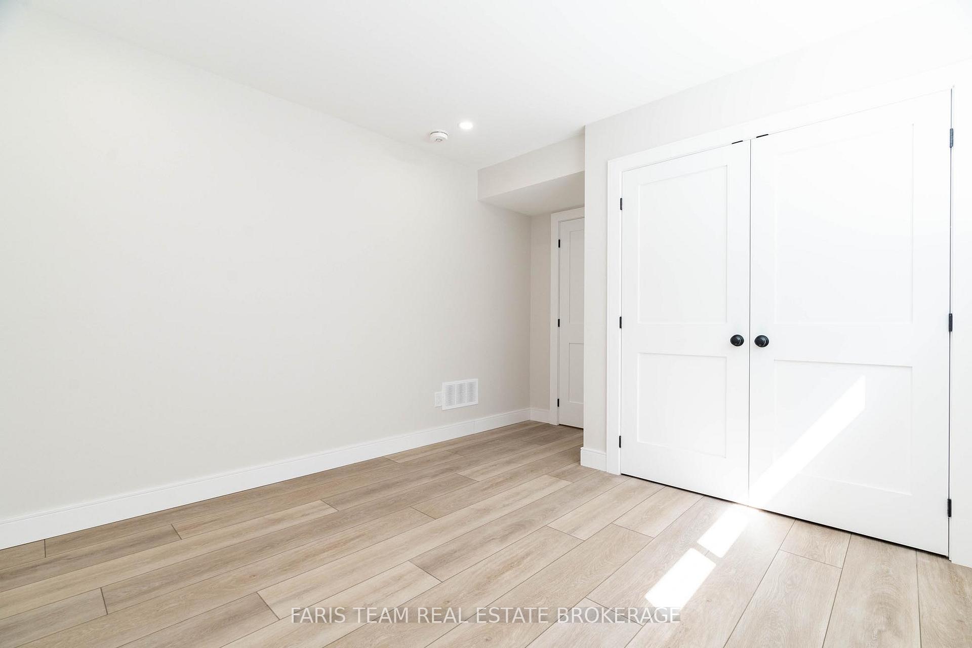 Photo 34 of 23 49th Street S, Wasaga Beach — HOMEH