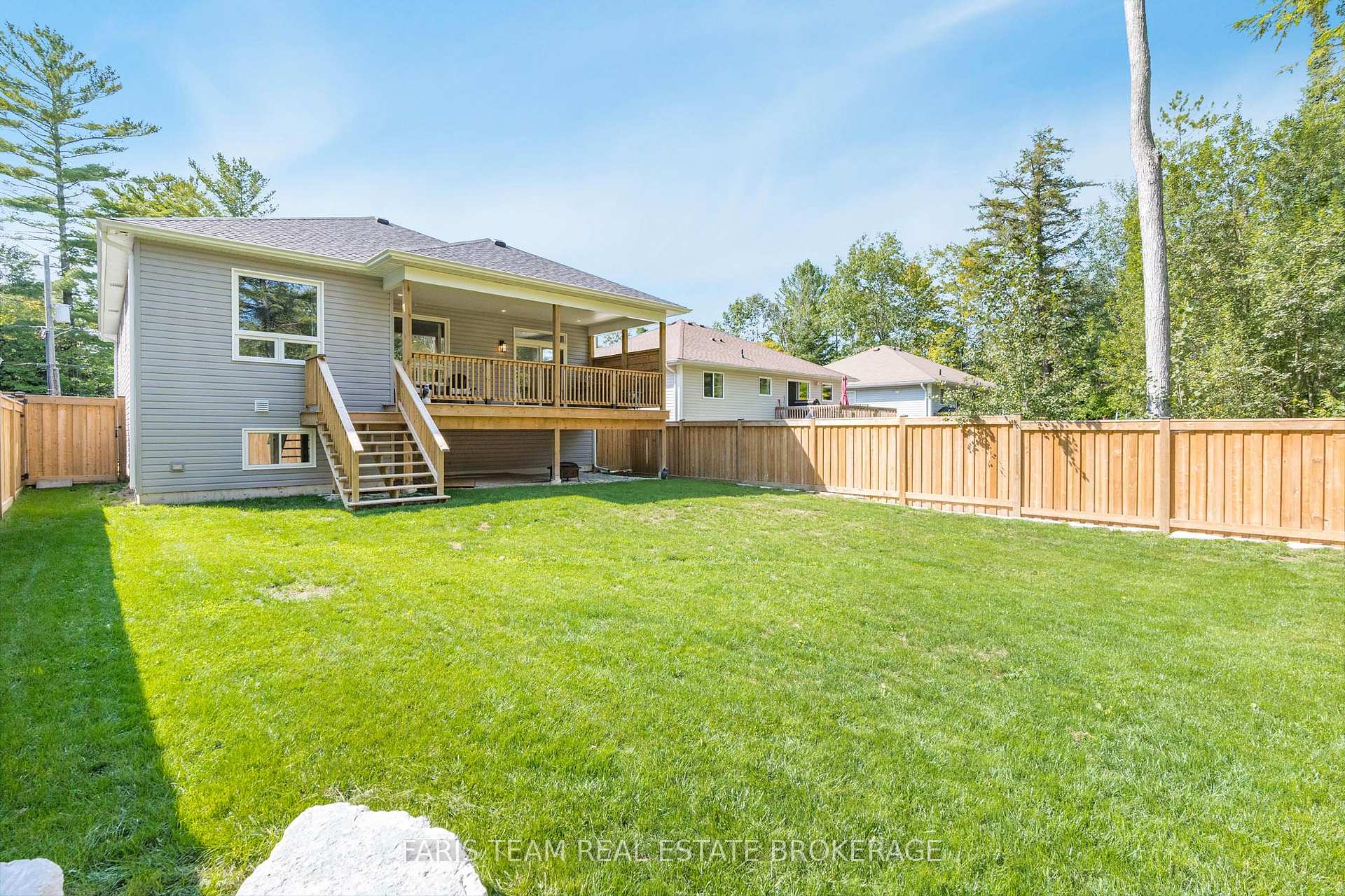 Photo 42 of 23 49th Street S, Wasaga Beach — HOMEH