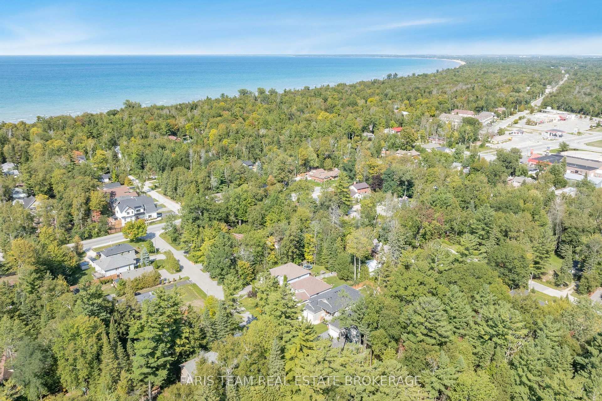 Photo 45 of 23 49th Street S, Wasaga Beach — HOMEH