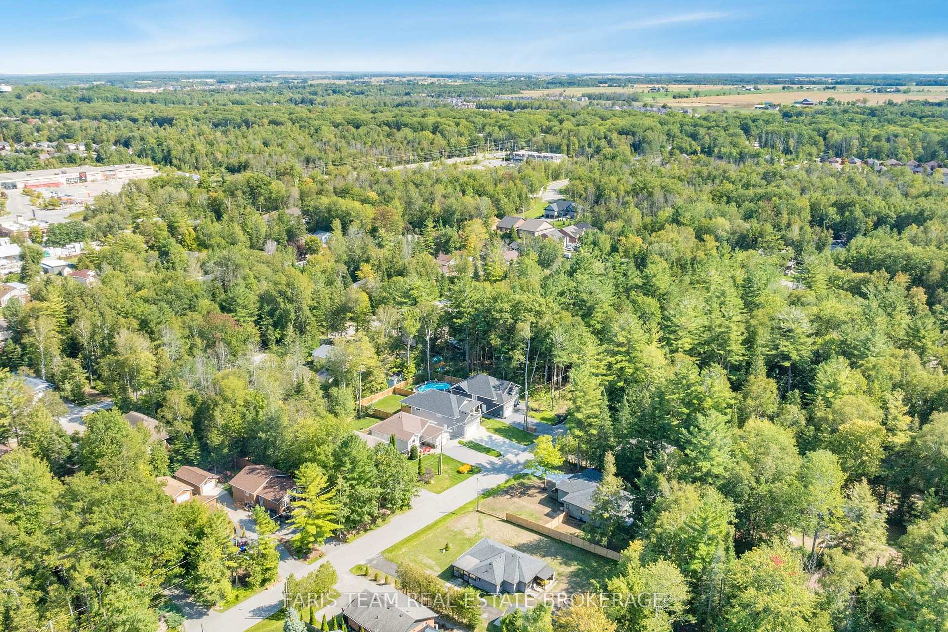 Photo 46 of 23 49th Street S, Wasaga Beach — HOMEH