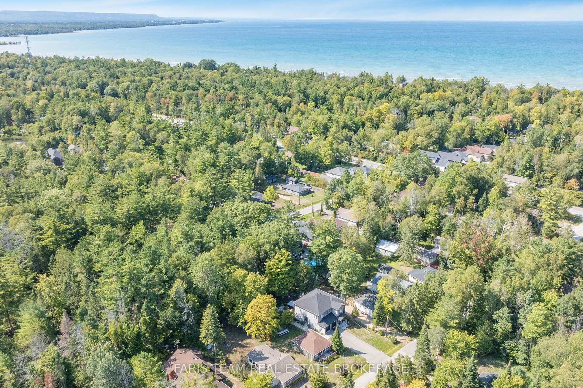 Photo 47 of 23 49th Street S, Wasaga Beach — HOMEH