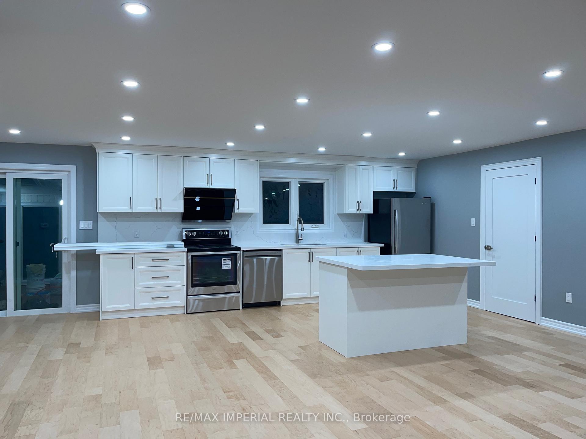 Photo 4 of 53 Ward Street, Whitby, Rural Whitby — HOMEH