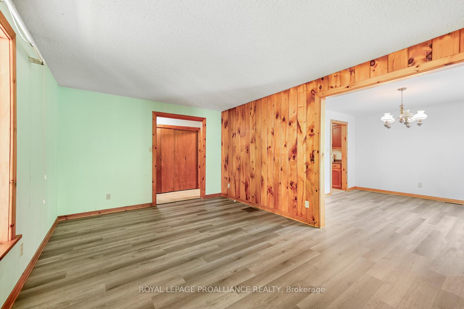 Photo 8 of 3050 Merwin Lane, Augusta, Augusta Twp — HOMEH