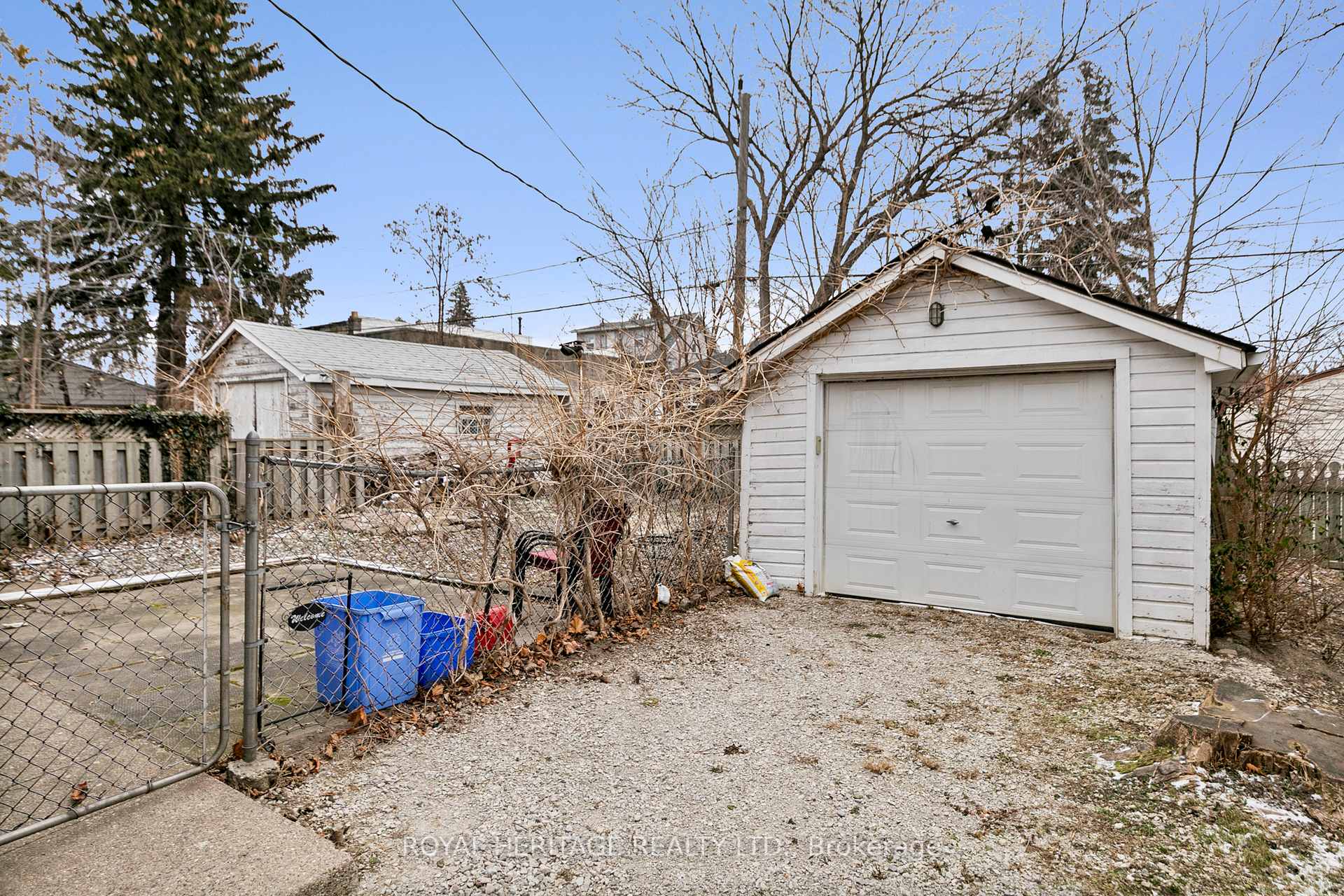 Photo 23 of 680 Josephine Avenue, Windsor — HOMEH