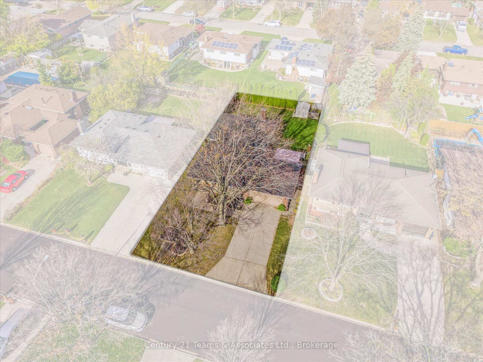 Photo 39 of 9590 Kerby Road, Windsor — HOMEH