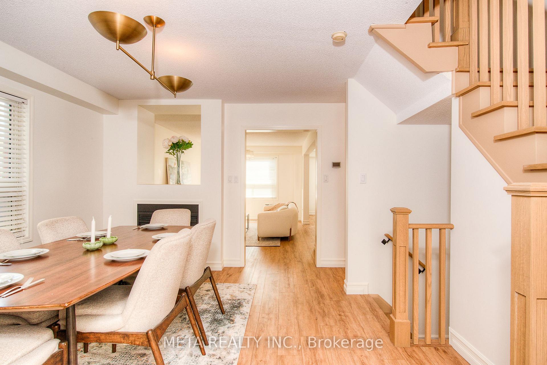 Photo 11 of 17 Brownridge Place, Whitby, Williamsburg — HOMEH