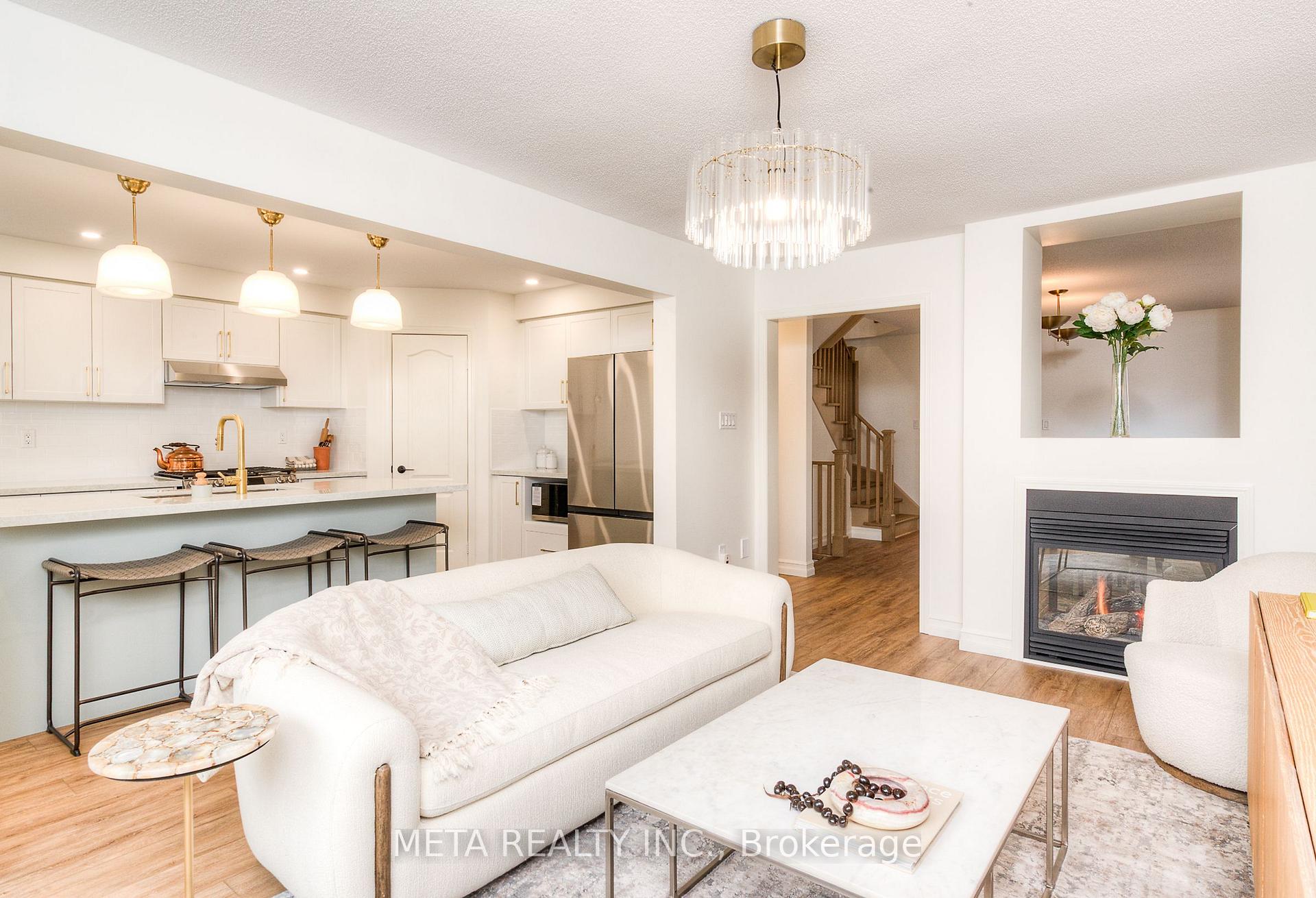 Photo 15 of 17 Brownridge Place, Whitby, Williamsburg — HOMEH