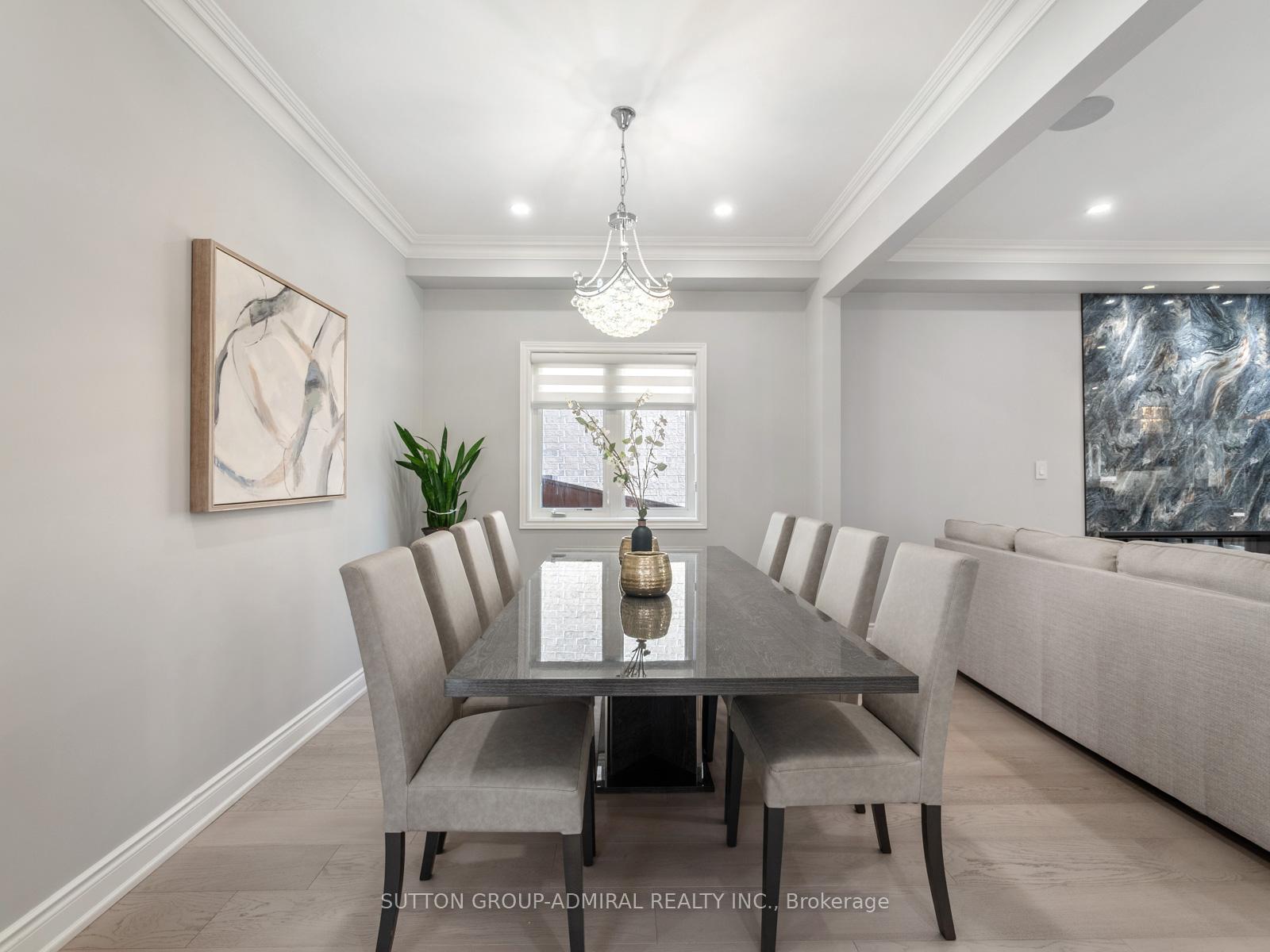 Photo 7 of 60 Starwood Road, Vaughan, Patterson — HOMEH