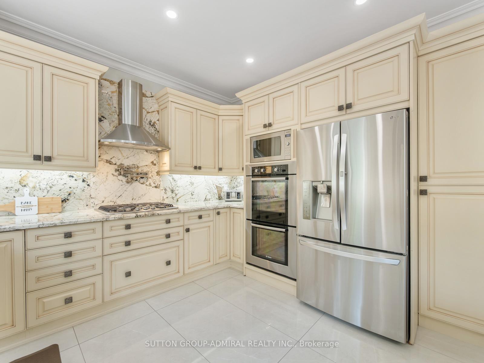 Photo 13 of 60 Starwood Road, Vaughan, Patterson — HOMEH