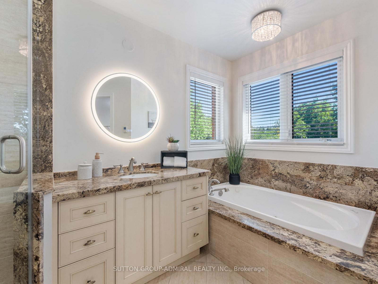 Photo 24 of 60 Starwood Road, Vaughan, Patterson — HOMEH