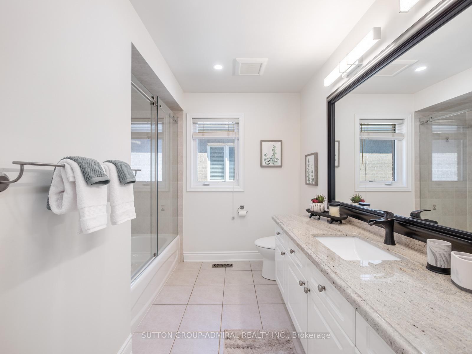 Photo 27 of 60 Starwood Road, Vaughan, Patterson — HOMEH