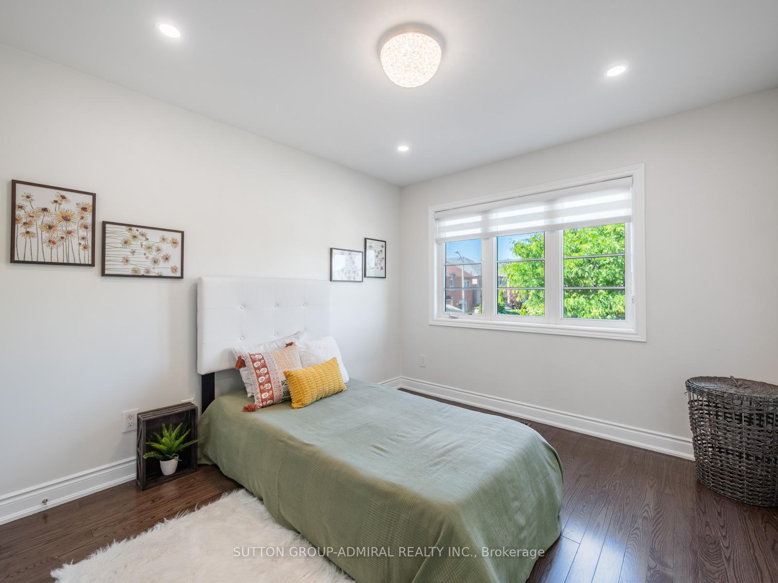 Photo 30 of 60 Starwood Road, Vaughan, Patterson — HOMEH