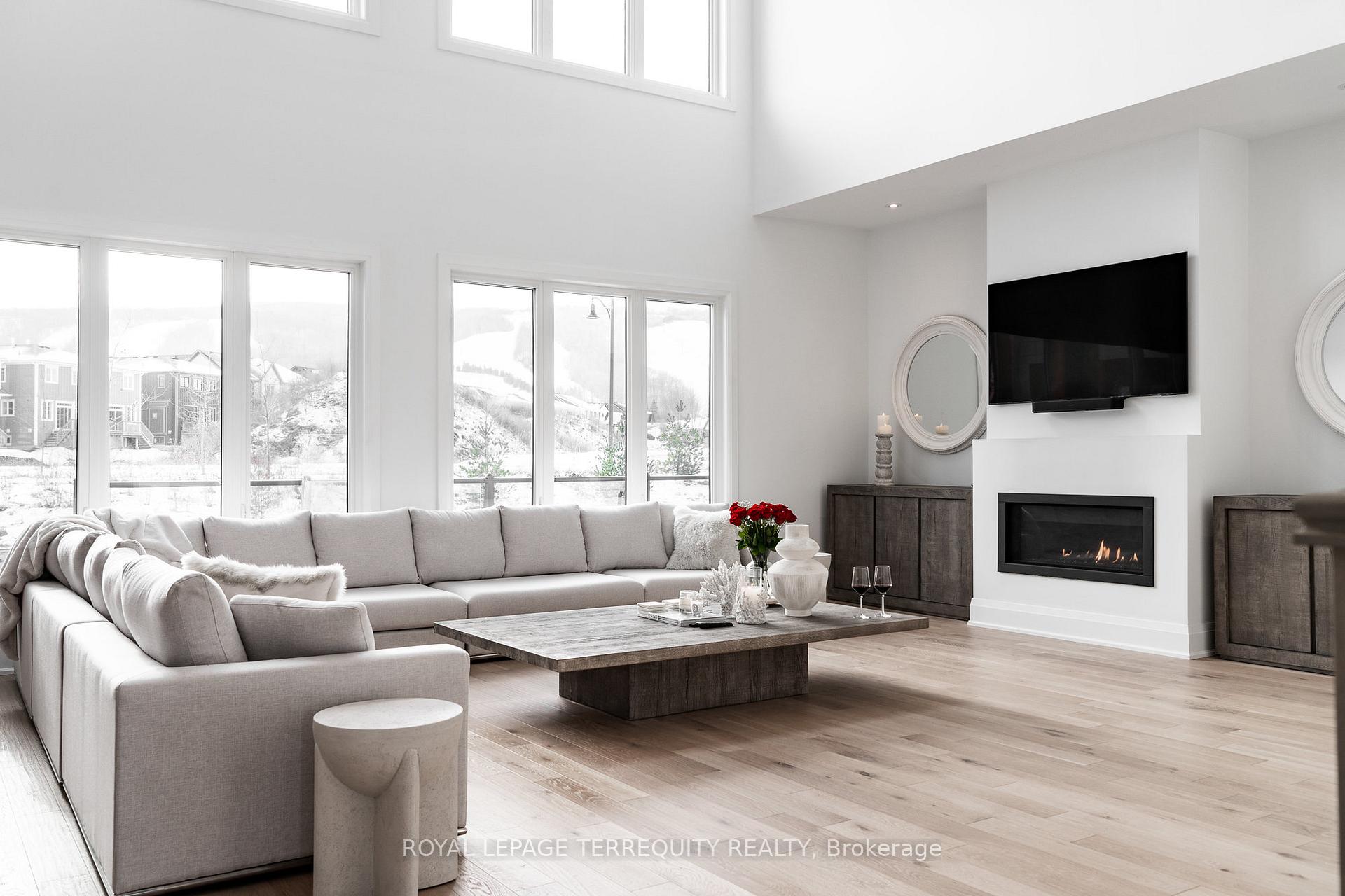 Photo 3 of Unit S/T, 109 Stillwater Crescent, Blue Mountains — HOMEH