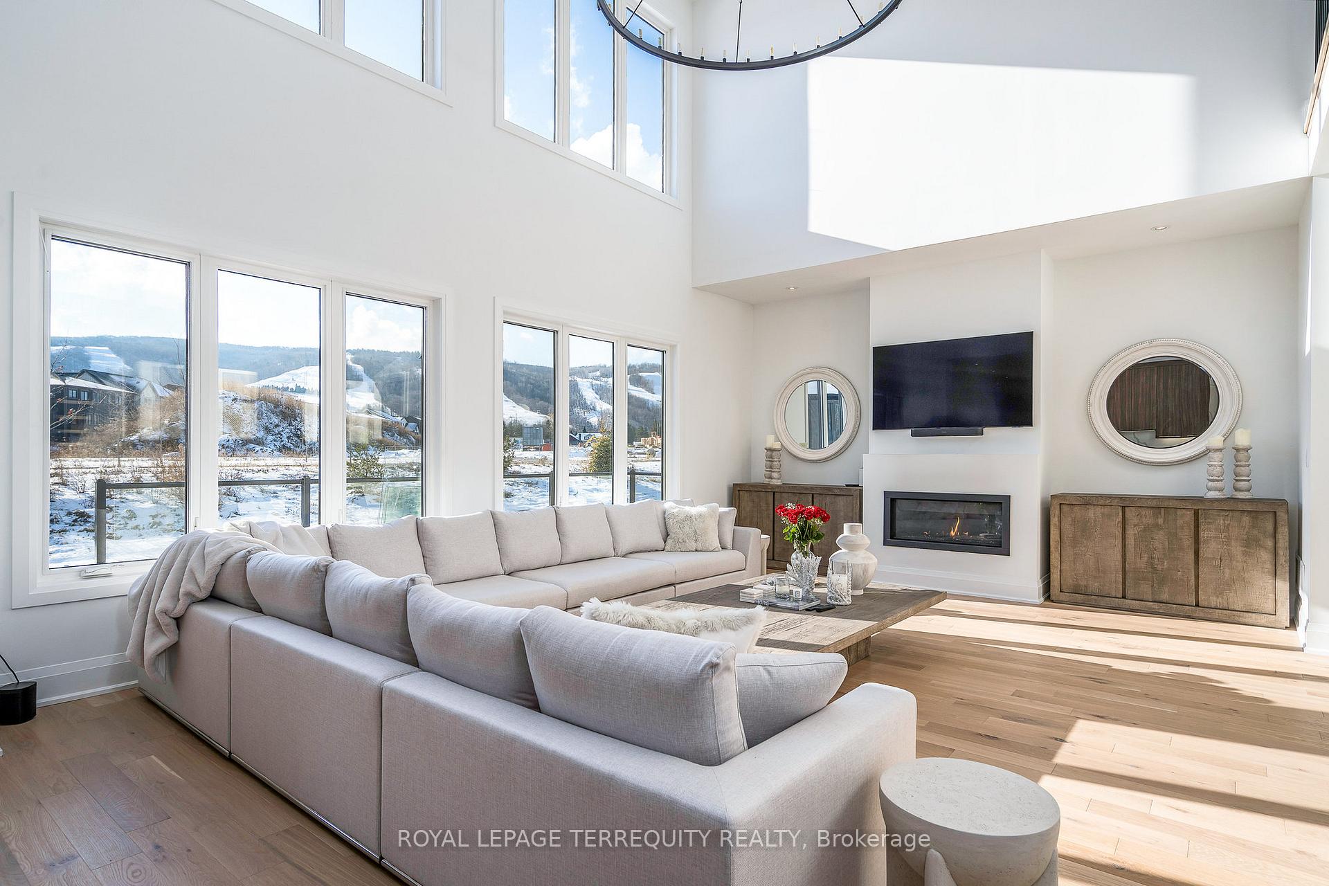 Photo 4 of Unit S/T, 109 Stillwater Crescent, Blue Mountains — HOMEH