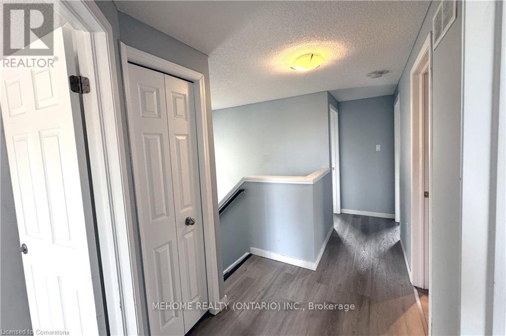 Photo 13 of 605 Goldthread Street, Waterloo — HOMEH