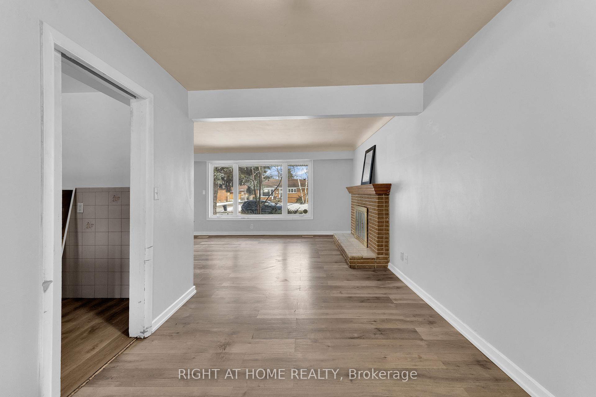 Photo 9 of 2517 Dandurand Avenue, Windsor — HOMEH
