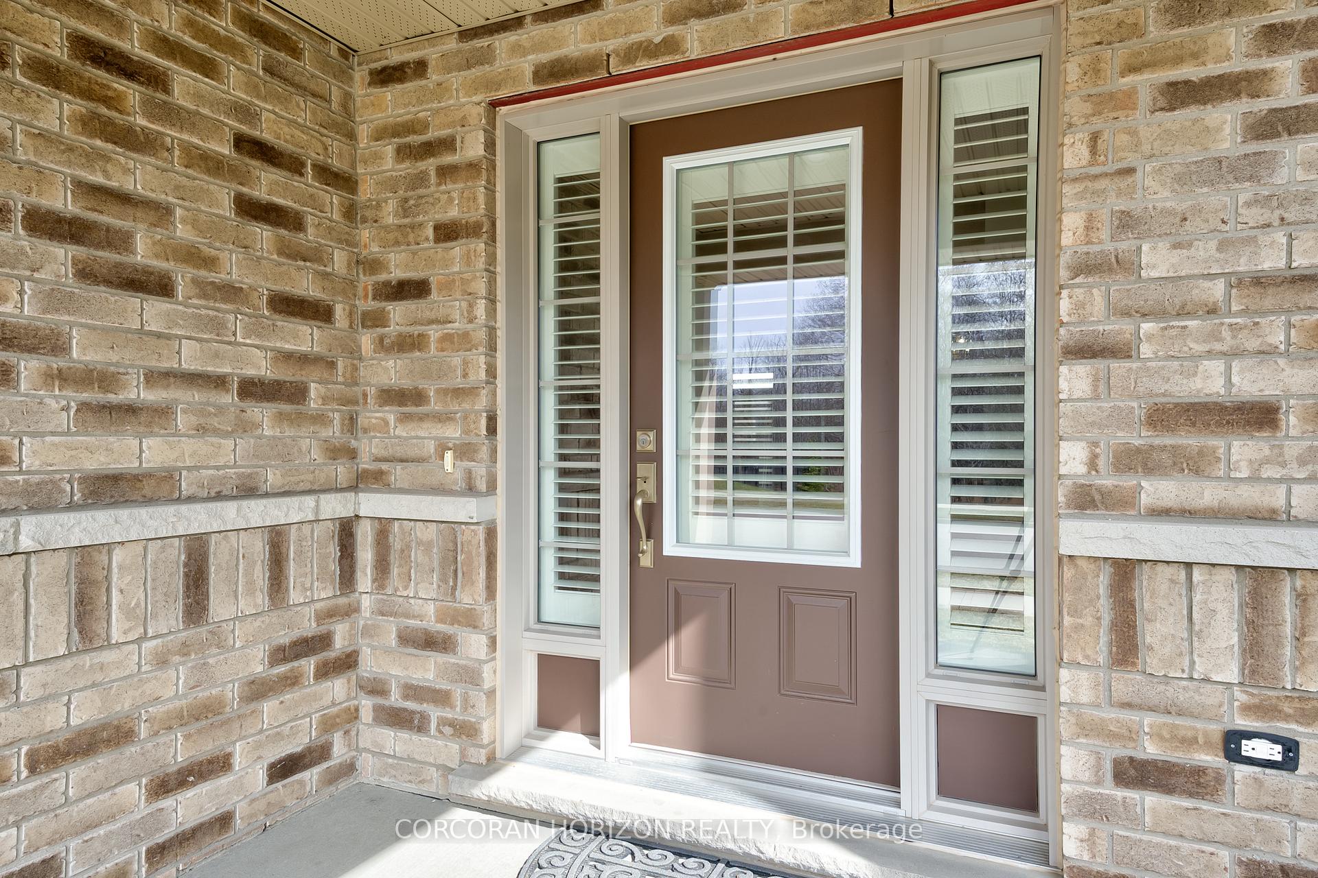 Photo 4 of 144 Steeplechase Way, Waterloo — HOMEH