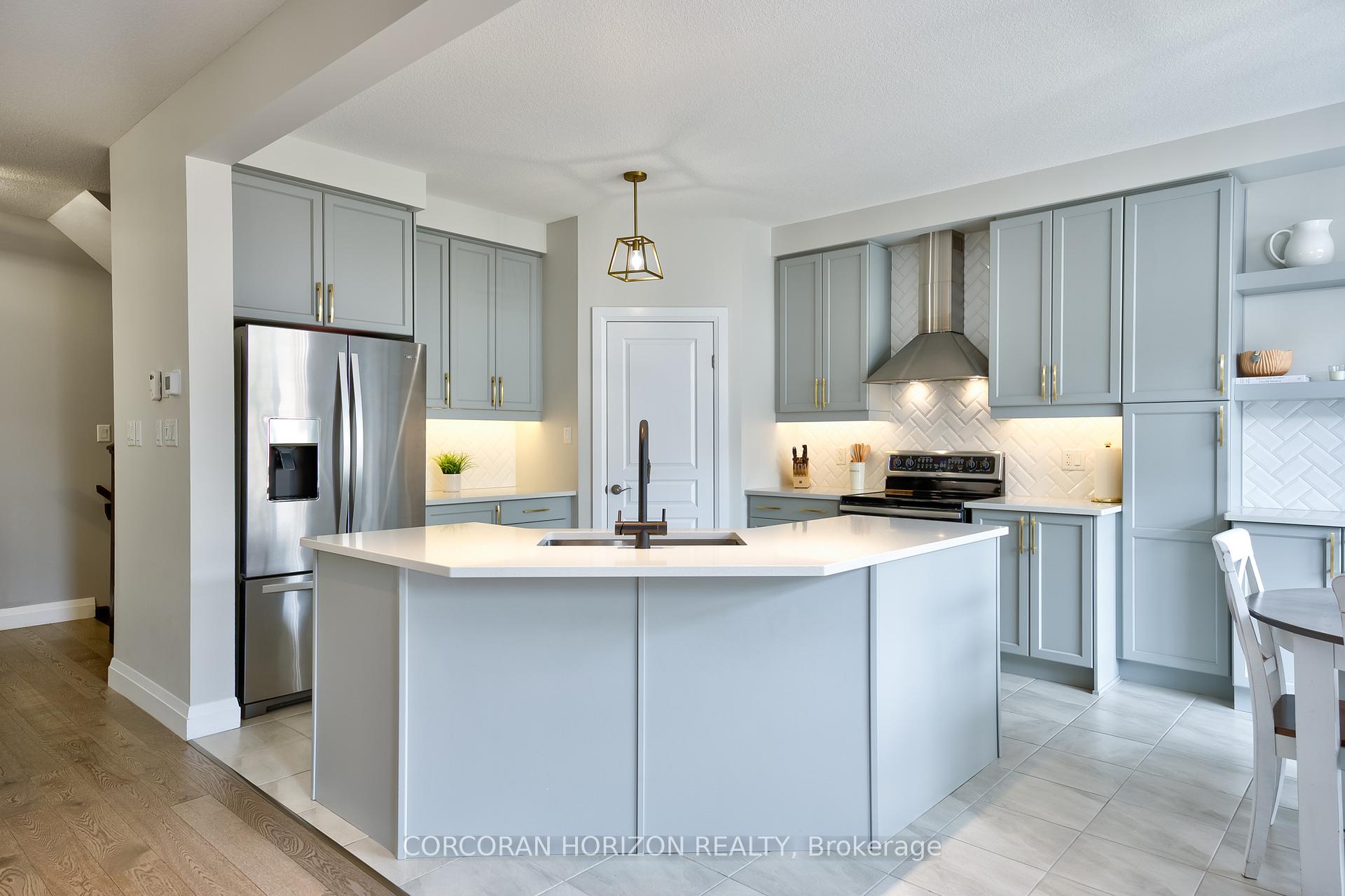 Photo 12 of 144 Steeplechase Way, Waterloo — HOMEH