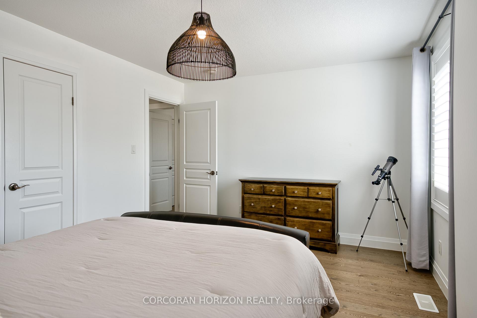 Photo 23 of 144 Steeplechase Way, Waterloo — HOMEH