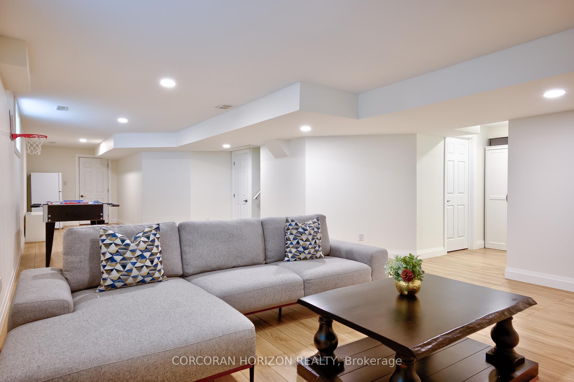 Photo 38 of 144 Steeplechase Way, Waterloo — HOMEH