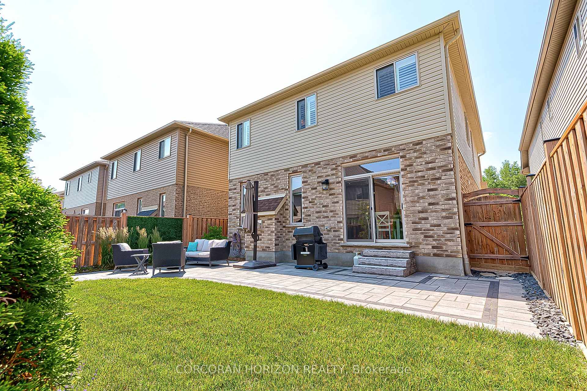 Photo 43 of 144 Steeplechase Way, Waterloo — HOMEH