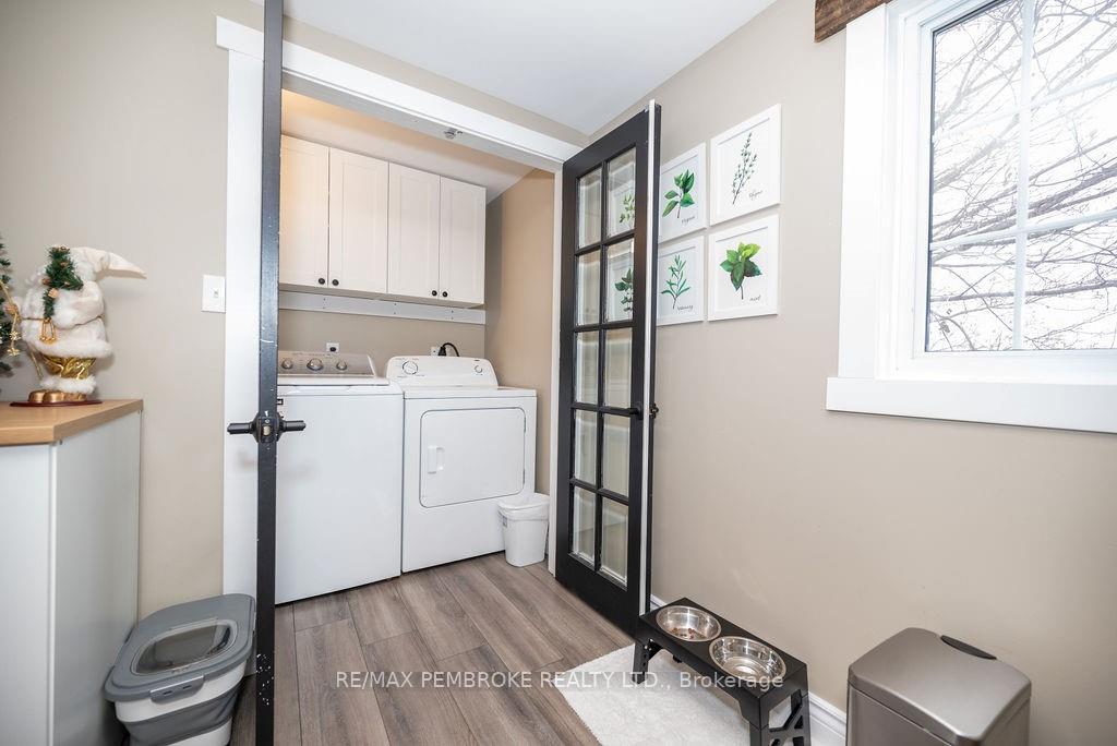 Photo 11 of 58 Knox Terrace, Bonnechere Valley, Eganville/Bonnechere Twp — HOMEH