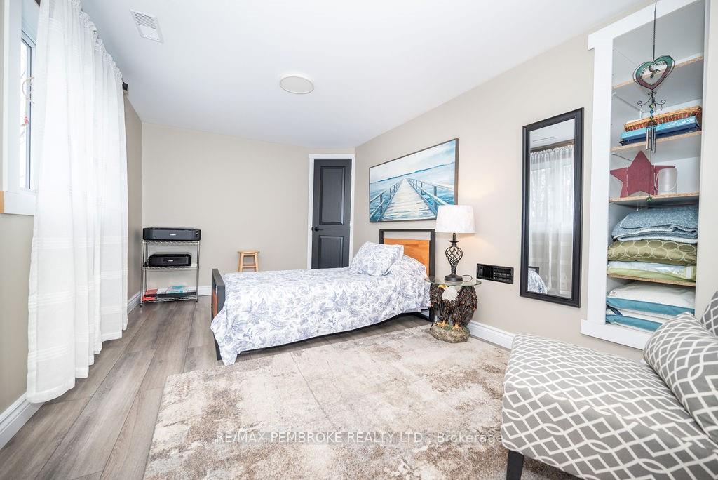 Photo 27 of 58 Knox Terrace, Bonnechere Valley, Eganville/Bonnechere Twp — HOMEH