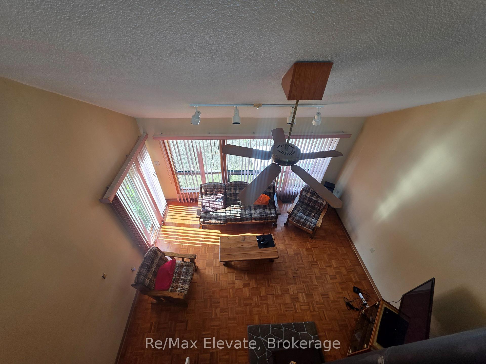 Photo 4 of 1679 Shore Lane, Wasaga Beach — HOMEH