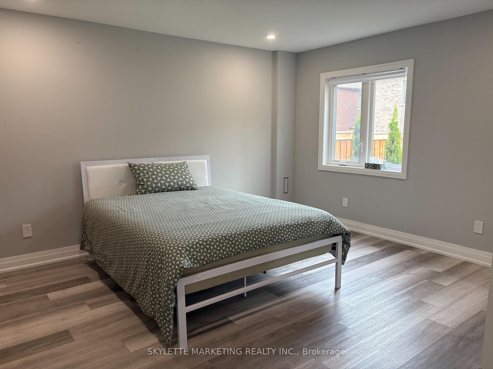 Photo 11 of Unit Lower, 5 Sikura Circle, Aurora, Rural Aurora — HOMEH