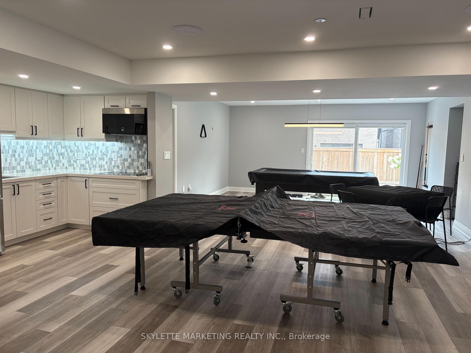 Photo 13 of Unit Lower, 5 Sikura Circle, Aurora, Rural Aurora — HOMEH