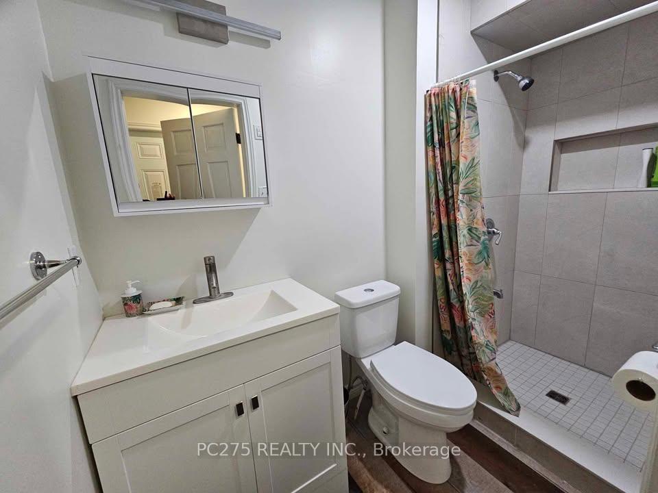 Photo 28 of 508 Barwick Crescent, Waterloo — HOMEH