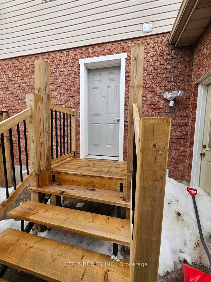 Photo 30 of 508 Barwick Crescent, Waterloo — HOMEH