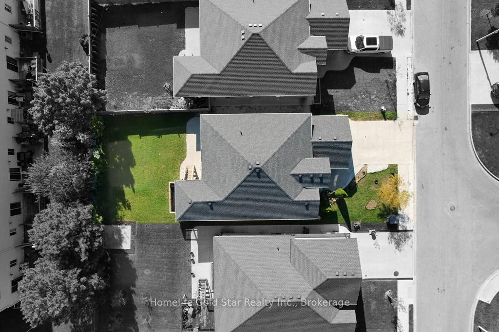 Photo 2 of 3100 Arpino Avenue, Windsor — HOMEH